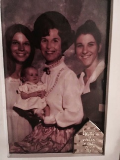Carole Gregory (Raitt) & family